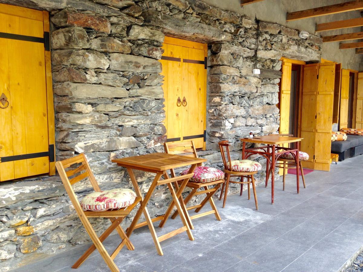 Отель Sno House In Kazbeg Экстерьер фото