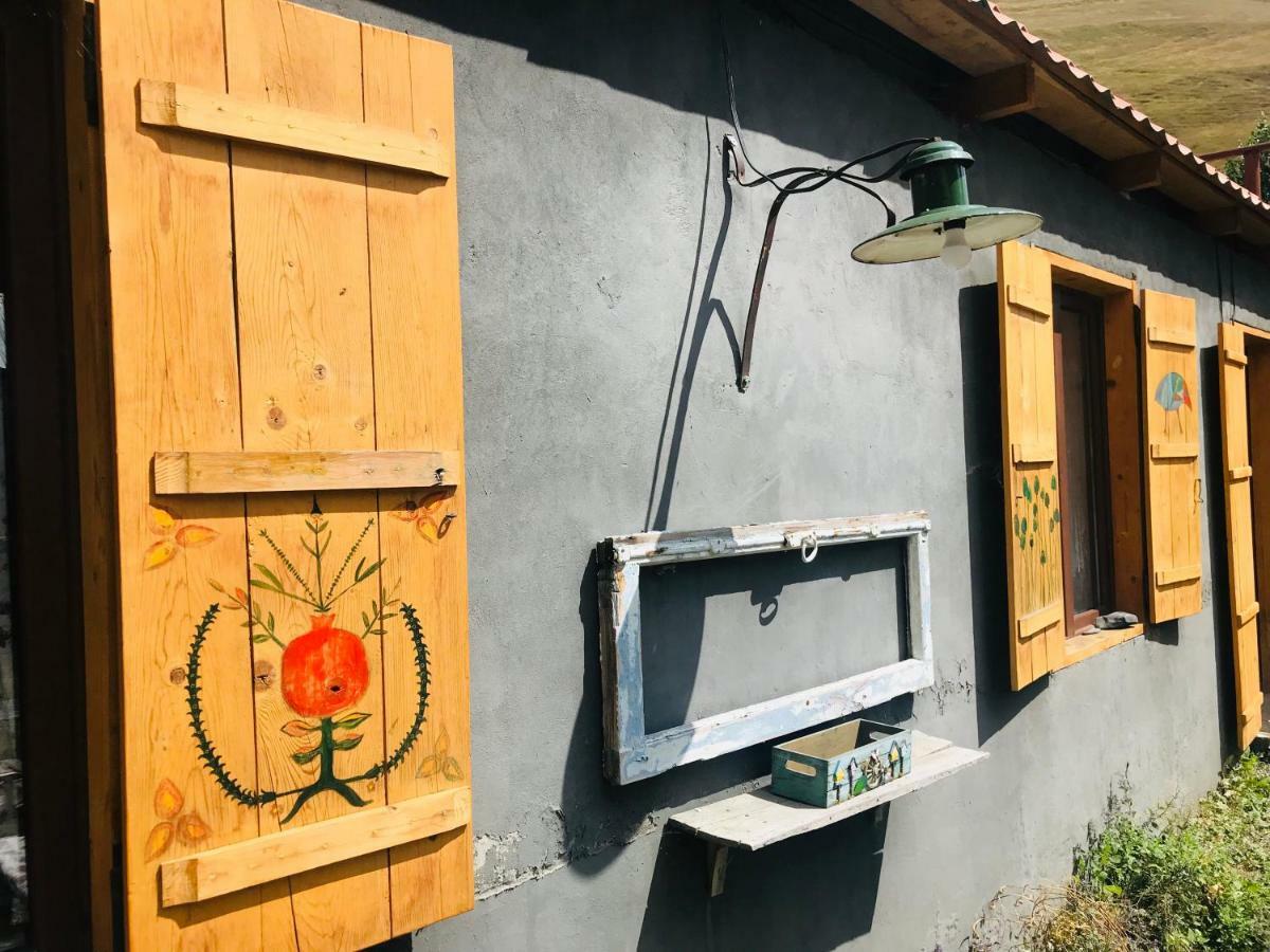 Отель Sno House In Kazbeg Экстерьер фото